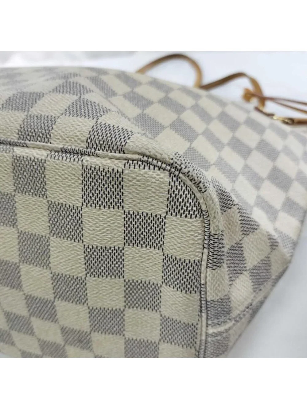 Louis Vuitton Damier Azur Neverfull MM